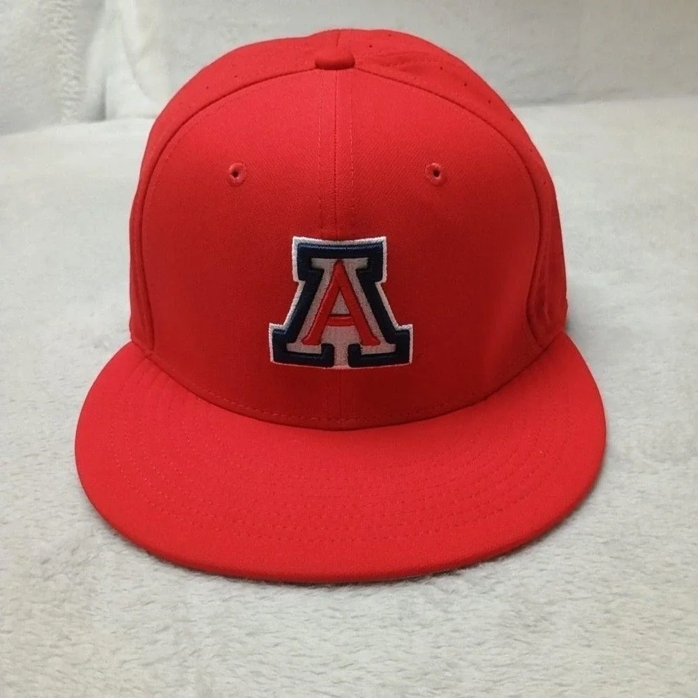 Nike Arizona Wildcats Hat Cap Fitted Mens 7 1/4 Red NCAA Basketball Dri Fit